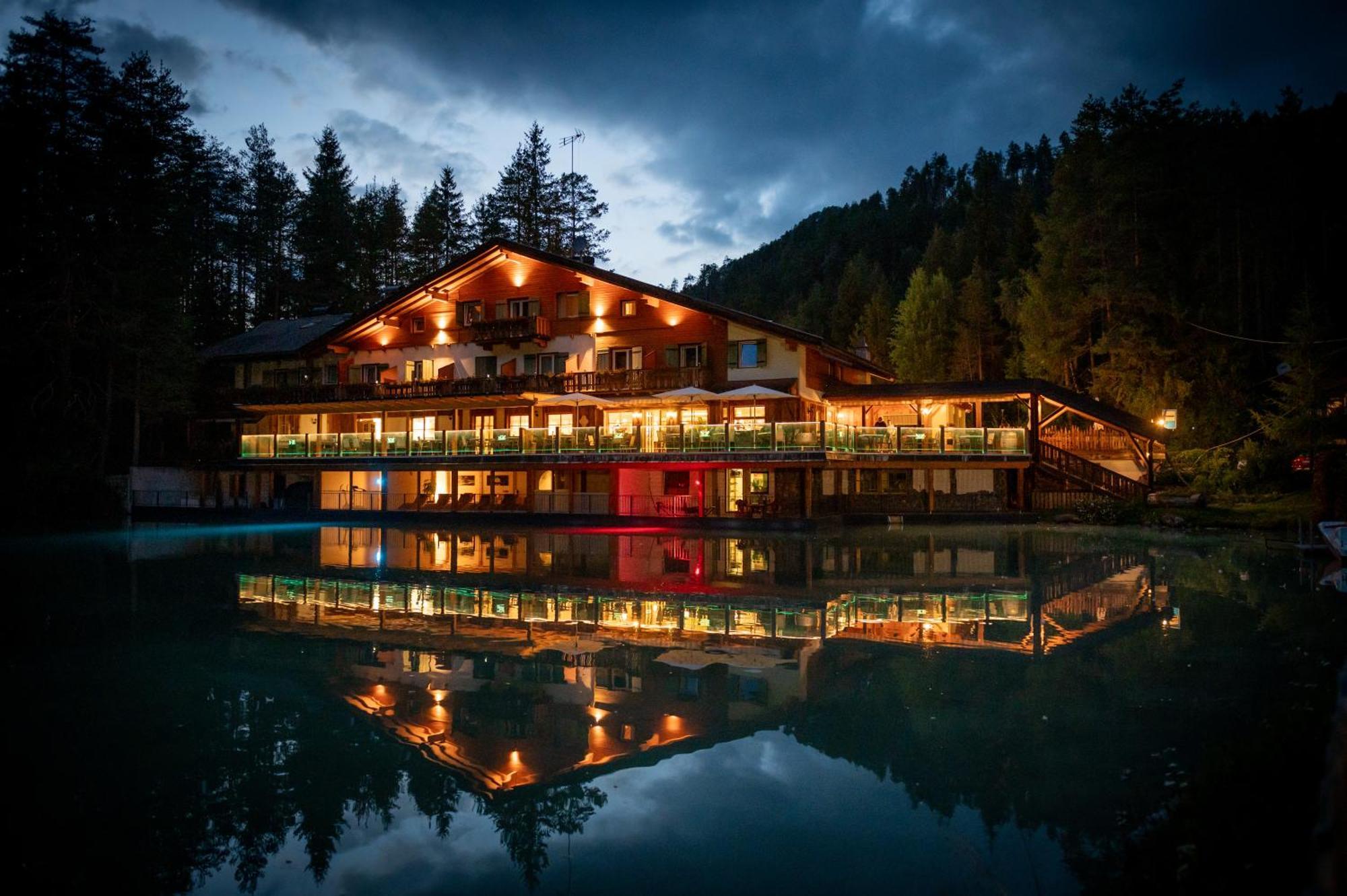 Della Creta Hotel